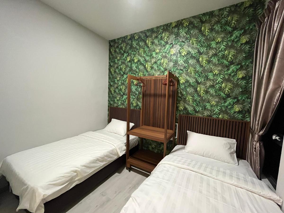 Jesselton Quay 1 Apartment *